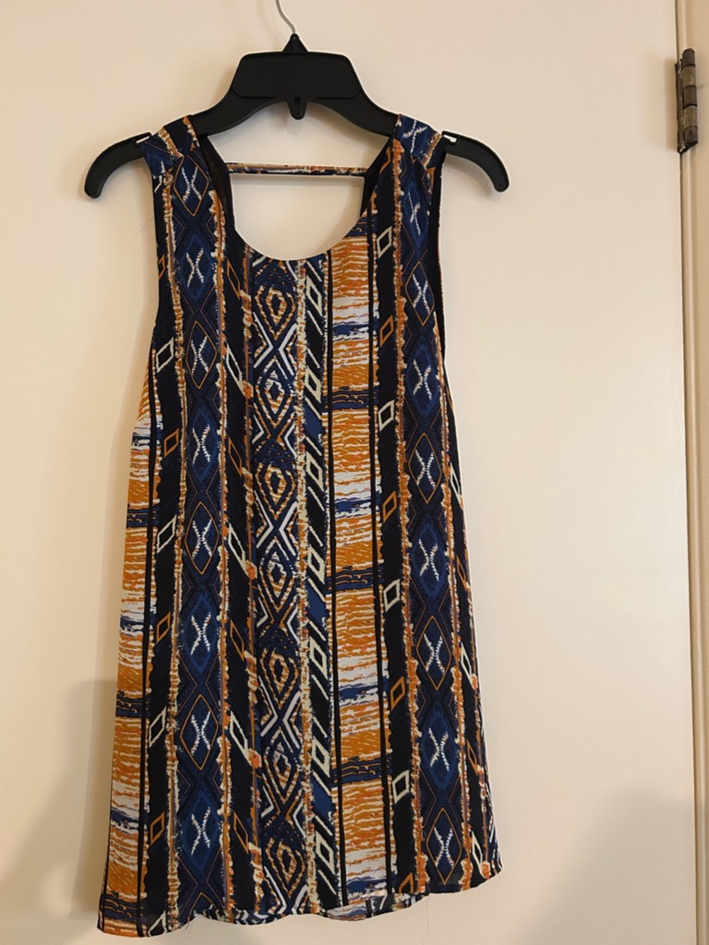 Sleeveless Printed Tunic Top